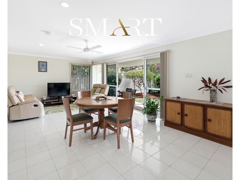 10 Putter Place, Arundel QLD 4214