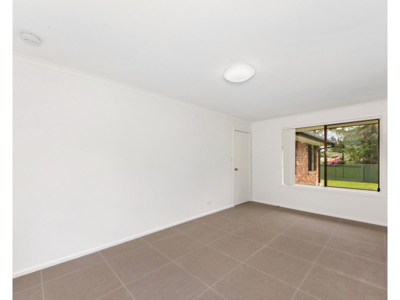 33 Bosun Parade, Ashmore QLD 4214