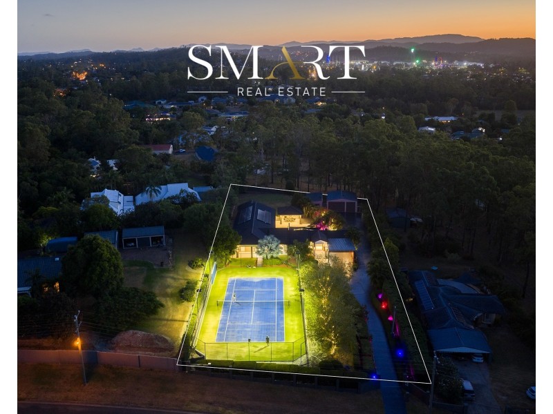 4 Riverdowns Crescent, Helensvale QLD 4212