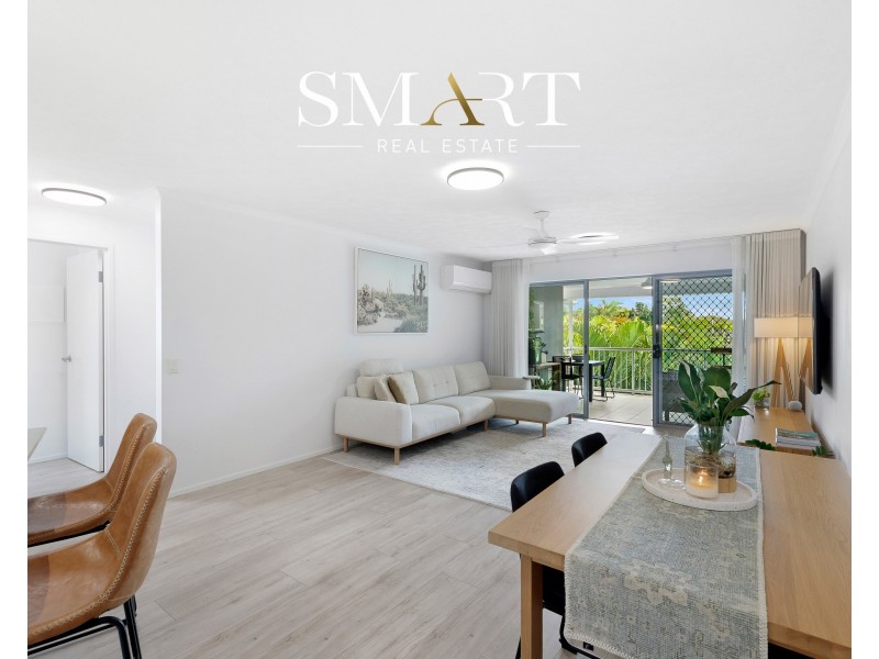 17/8-10 Ahern Street, Labrador QLD 4215