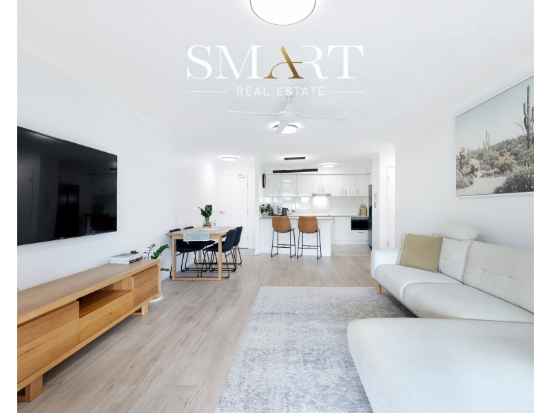 17/8-10 Ahern Street, Labrador QLD 4215