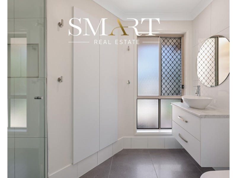 20 Carner Court, Parkwood QLD 4214