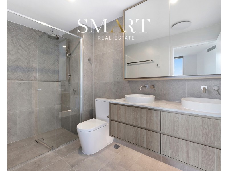 20505/11 Cronin Avenue, Main Beach QLD 4217