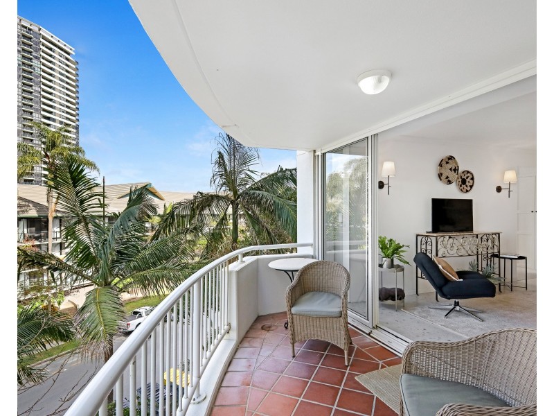 29/132-138 Ferny Avenue, Surfers Paradise QLD 4217