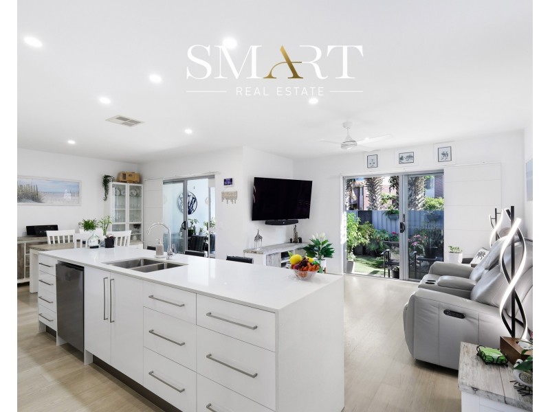 7/50 Compass Drive, Biggera Waters QLD 4216