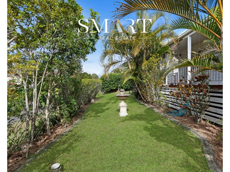 42 Paddington Drive, Carrara QLD 4211