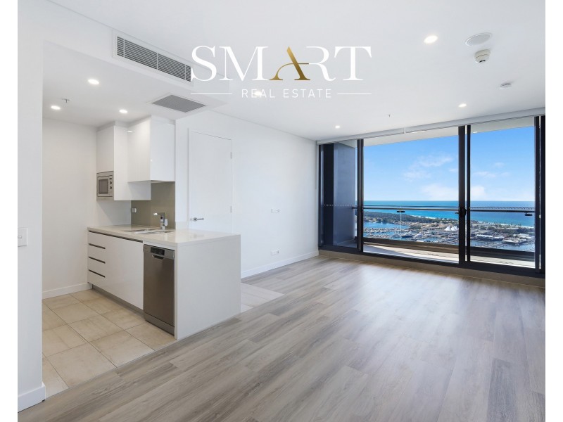 3209/2 Como Crescent, Southport QLD 4215
