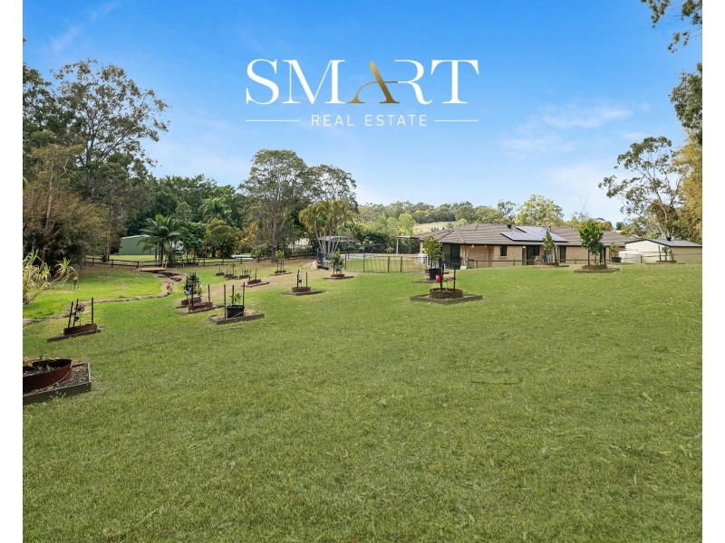 5-7 Brixton Court, Tallai QLD 4213