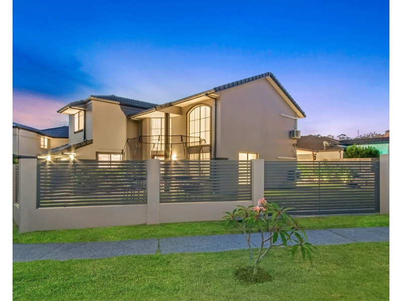 47 Clear River Boulevard, Ashmore QLD 4214