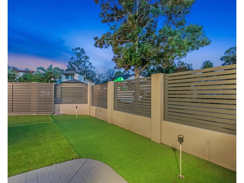 47 Clear River Boulevard, Ashmore QLD 4214
