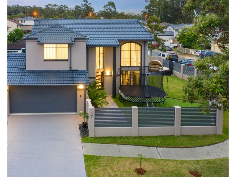 47 Clear River Boulevard, Ashmore QLD 4214