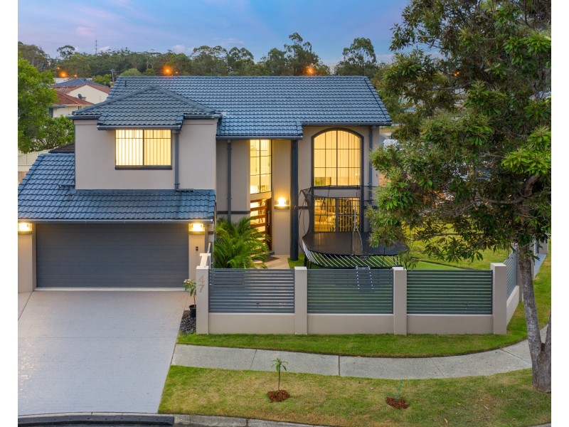 47 Clear River Boulevard, Ashmore QLD 4214