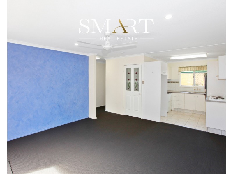 2/20 Parneno Street, Chevron Island QLD 4217
