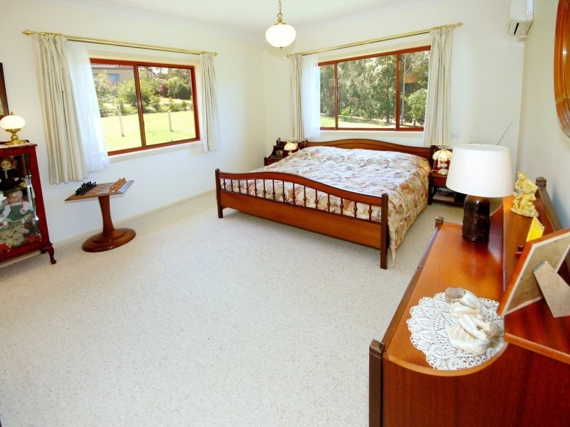 17 Gresham Drive, Woolgoolga NSW 2456