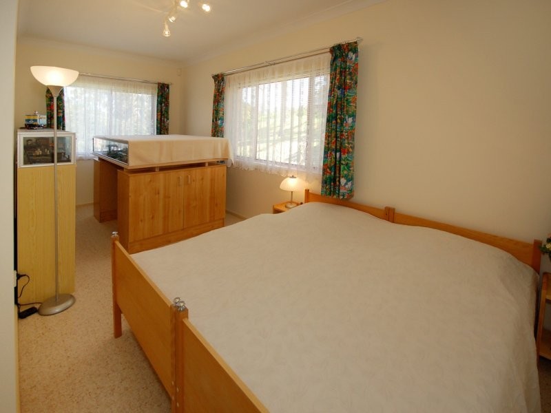 17 Gresham Drive, Woolgoolga NSW 2456