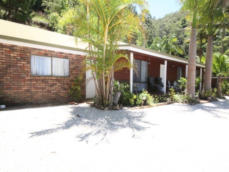 52 Lovetts Road, Korora NSW 2450