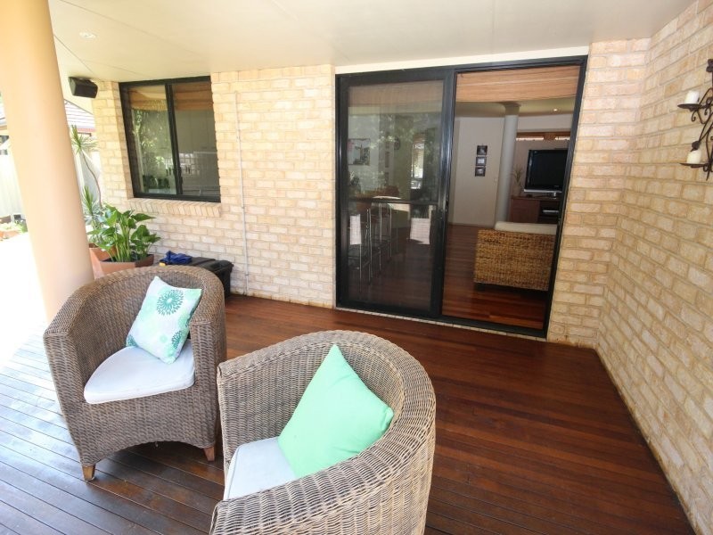 8 Godwin Place, Coffs Harbour NSW 2450