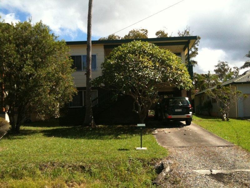 6 Oceanview Crescent, Emerald Beach NSW 2456