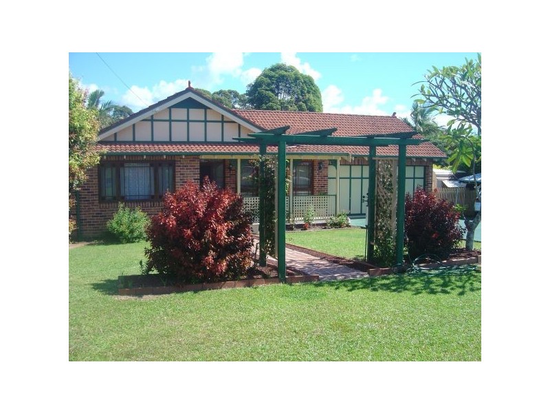 1 Amiee Place, Woolgoolga NSW 2456