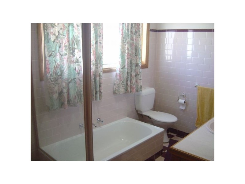 1 Amiee Place, Woolgoolga NSW 2456