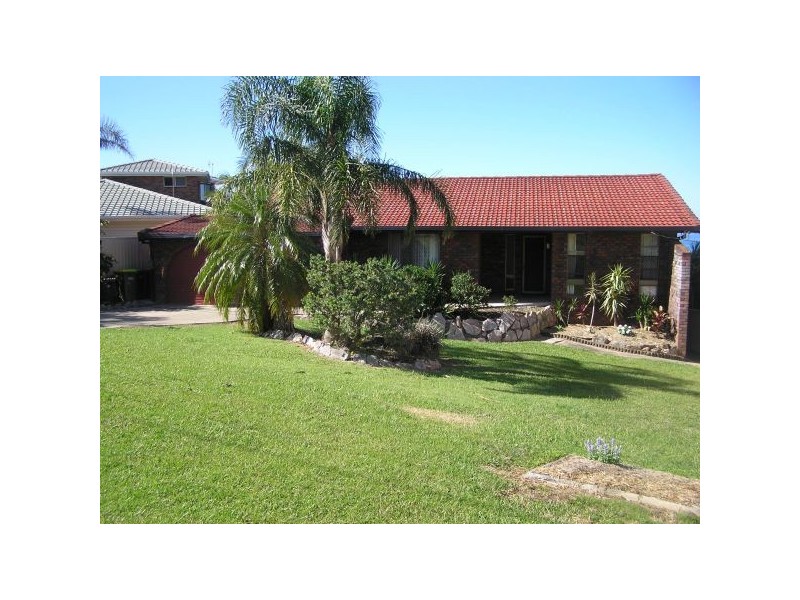 25 Warrawee Street, Sapphire Beach NSW 2450