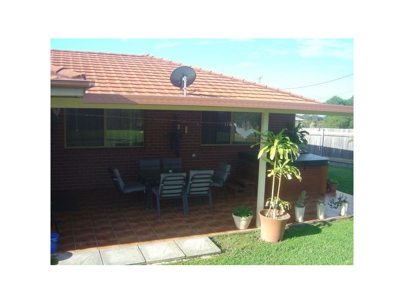 50 Crabbe Street, Woolgoolga NSW 2456