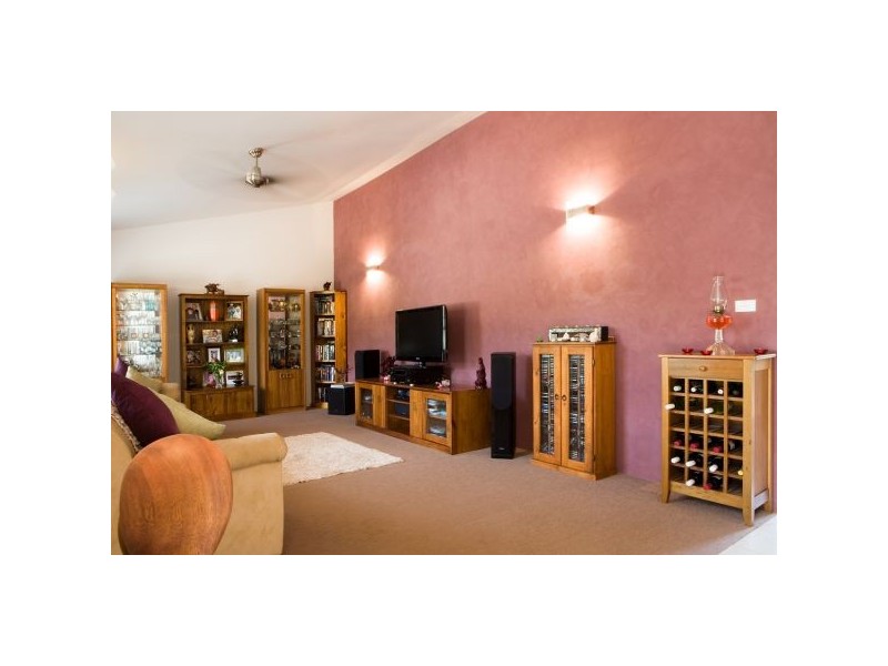 24 Amaroo Crescent, Toormina NSW 2452