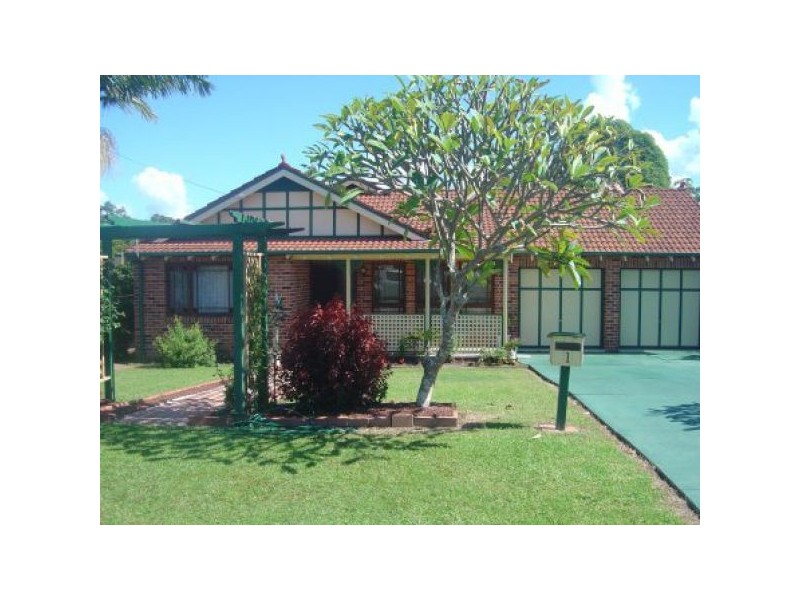 1 Amiee Place, Woolgoolga NSW 2456
