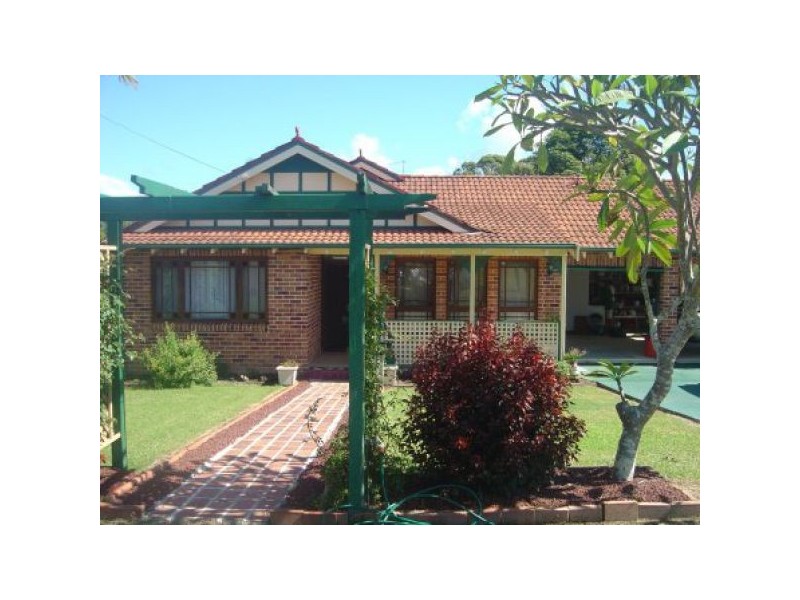 1 Amiee Place, Woolgoolga NSW 2456