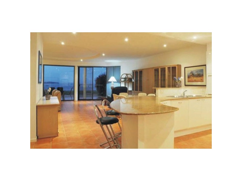 2/17 Charlesworth Bay Road, Coffs Harbour NSW 2450