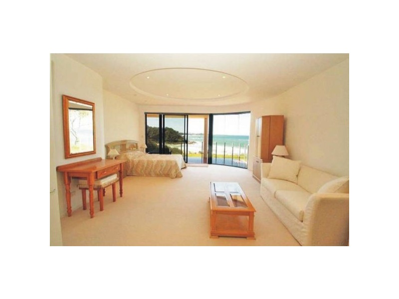 2/17 Charlesworth Bay Road, Coffs Harbour NSW 2450