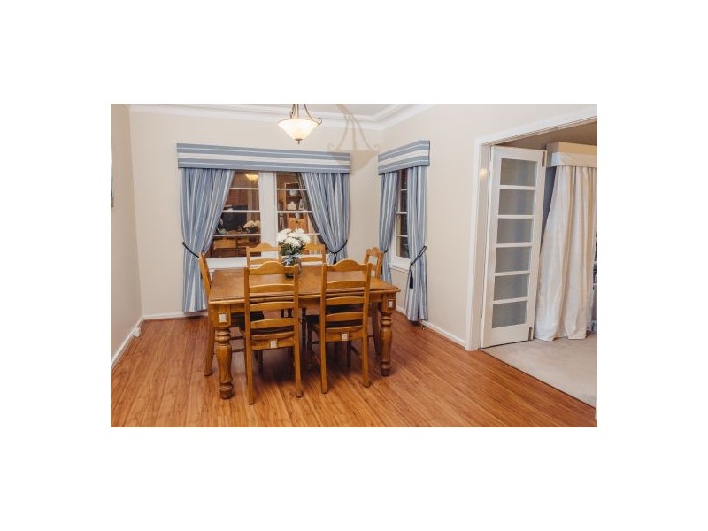 137 Hope Street, Bathurst NSW 2795