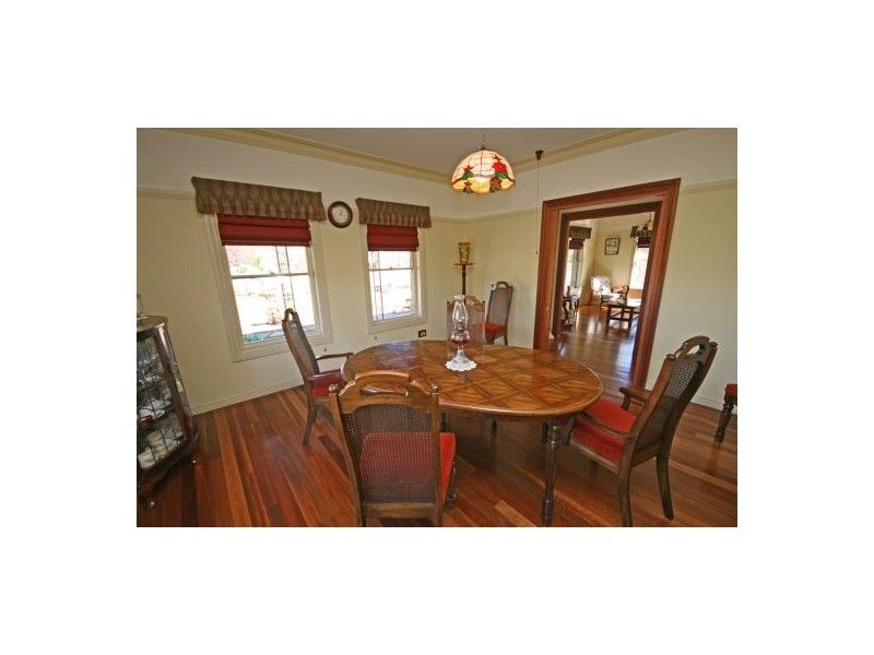 1 Narran Place, Tamworth NSW 2340