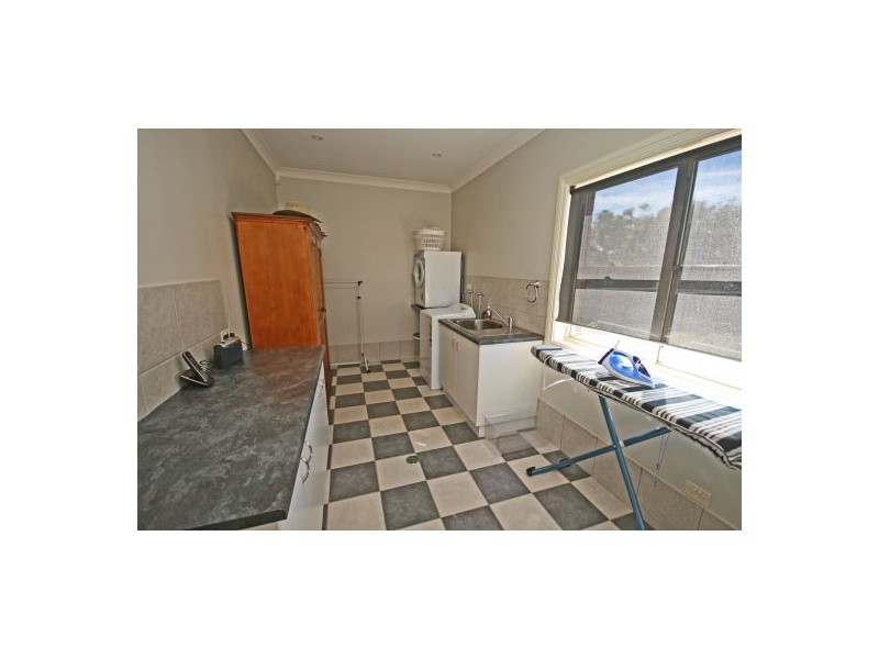 1 Narran Place, Tamworth NSW 2340