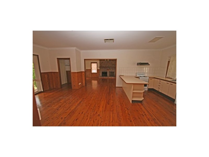 16 The Terrace, Tamworth NSW 2340