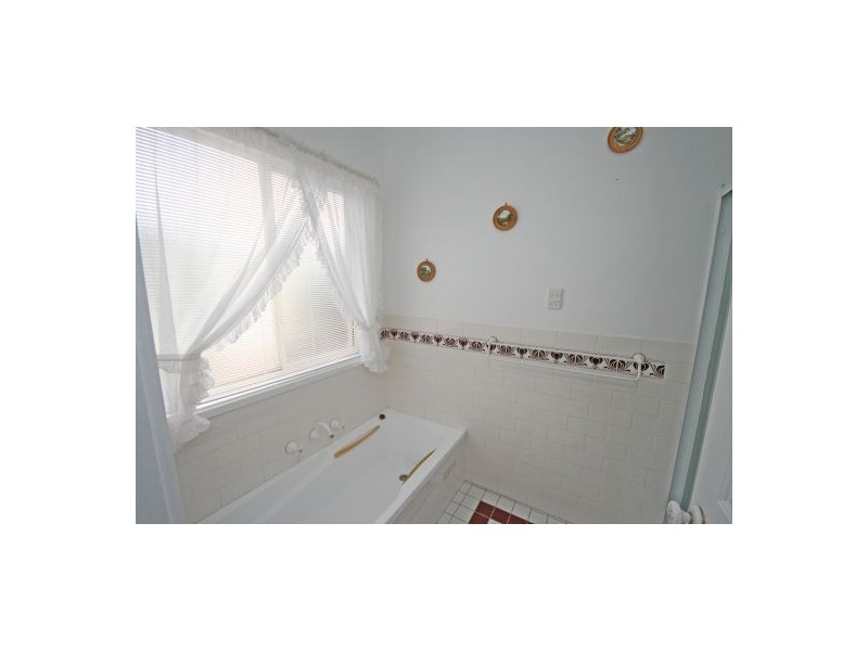 16 The Terrace, Tamworth NSW 2340
