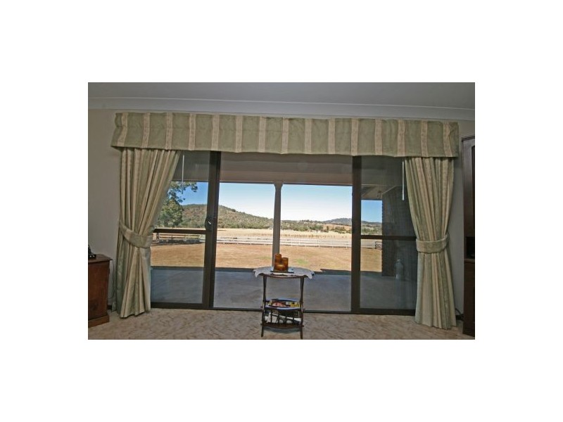 1035 Moore Creek Road, Tamworth NSW 2340