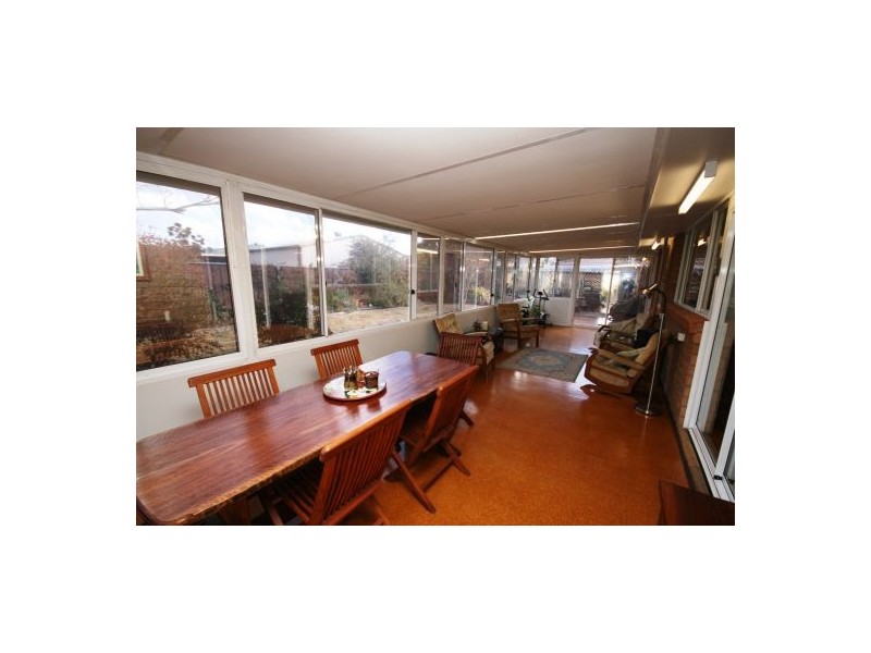 20 Waree Drive, Tamworth NSW 2340