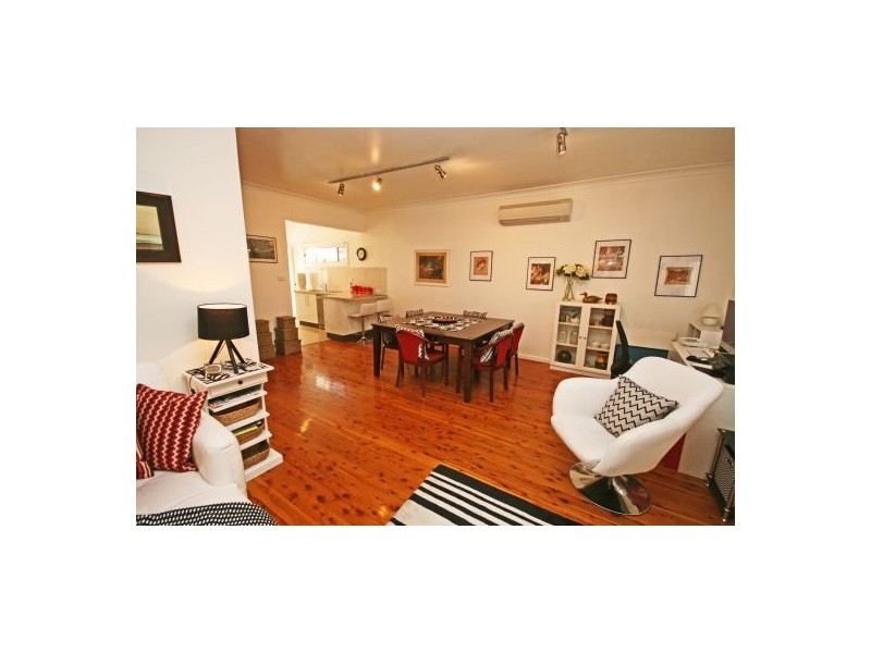 8 Jenkin Street, Tamworth NSW 2340