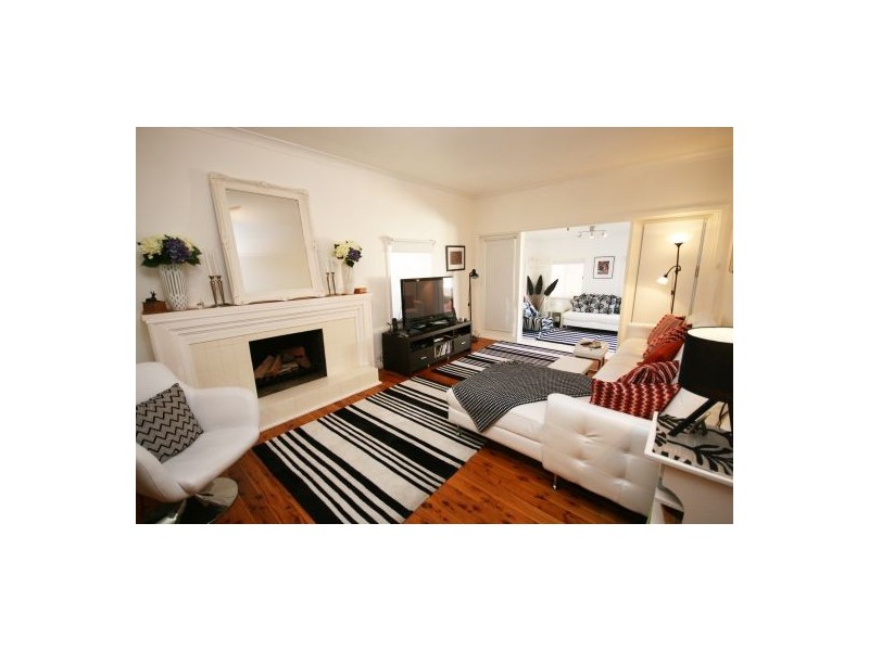 8 Jenkin Street, Tamworth NSW 2340