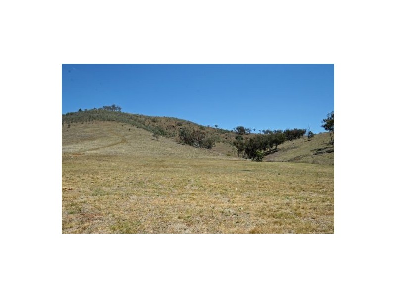 6 Bibil Close, Tamworth NSW 2340