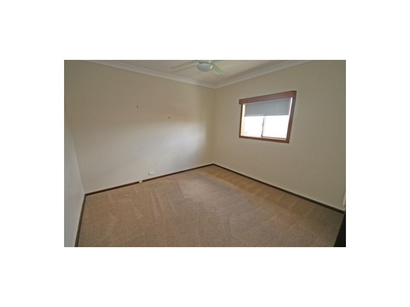 1a Warwick Road, Tamworth NSW 2340