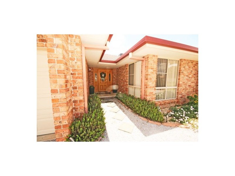 31 Coorigil Street, Tamworth NSW 2340