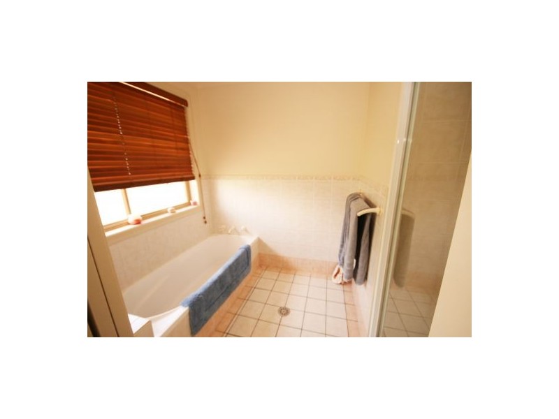 31 Coorigil Street, Tamworth NSW 2340