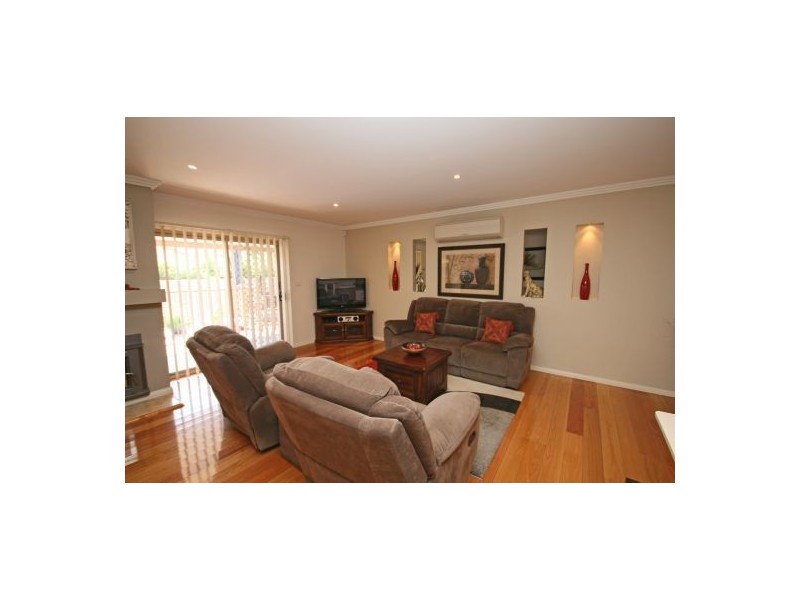 14 Coorigil Street, Hillvue NSW 2340