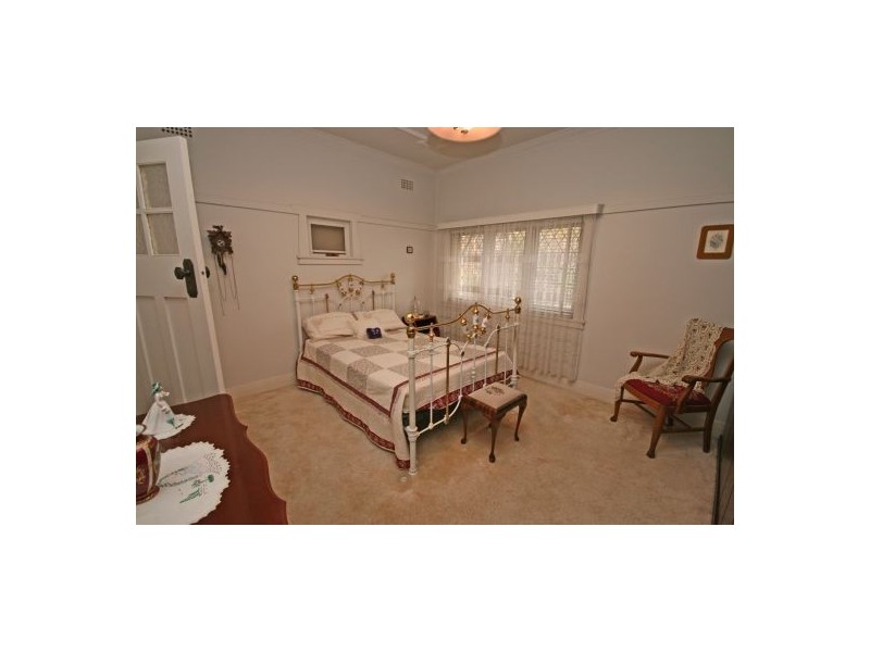 42 Dowell Avenue, Tamworth NSW 2340