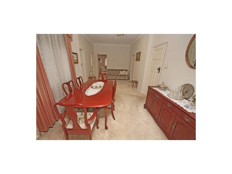 42 Dowell Avenue, Tamworth NSW 2340