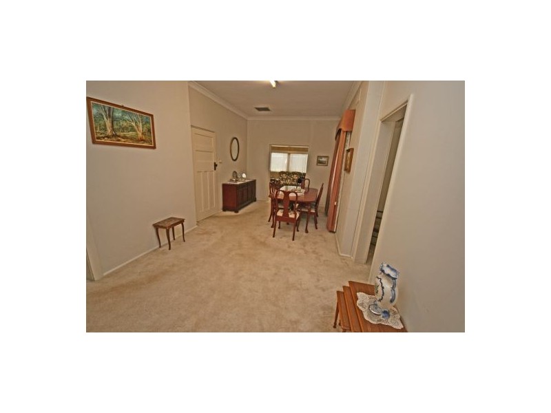 42 Dowell Avenue, Tamworth NSW 2340