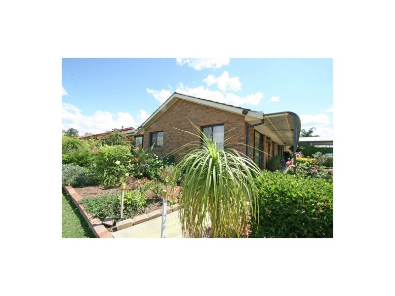 73 Evans Street, Tamworth NSW 2340