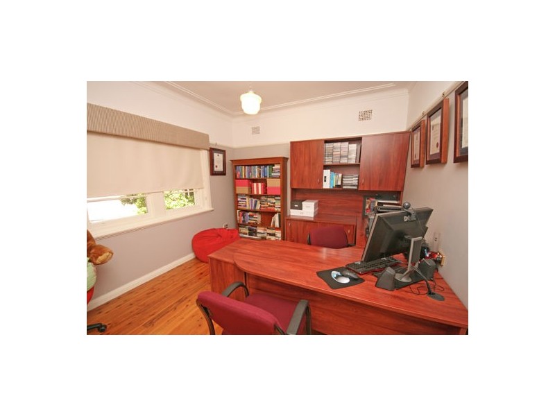 23 Kent Street, Tamworth NSW 2340